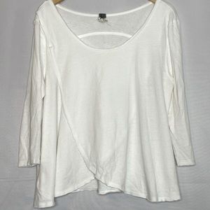 Free People We the free Women’s layered top white size M Exposed seam